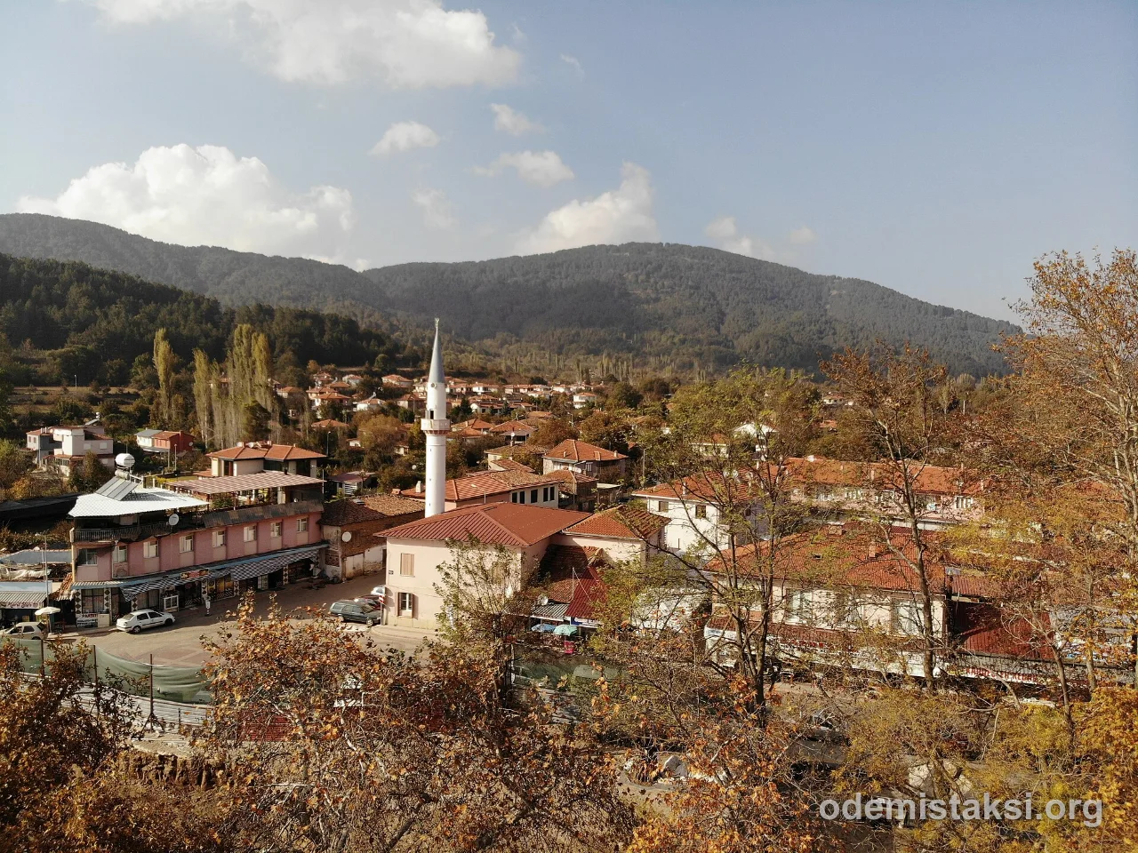 gölcük ödemiş nature and lake view